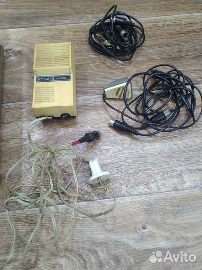 Магнитофон романтик 3