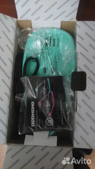 Утюг Redmond беспроводной новый