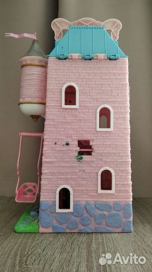 Домик игрушечный