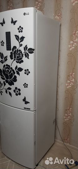 Холодильник lg