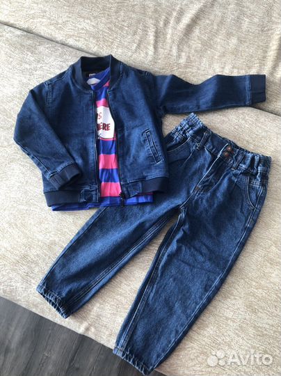 Джинсы, пиджак, футболка, толстовка