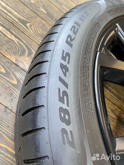 Оригинальные колеса BMW X7 G07 R21