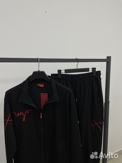 Костюм мужской hugo boss