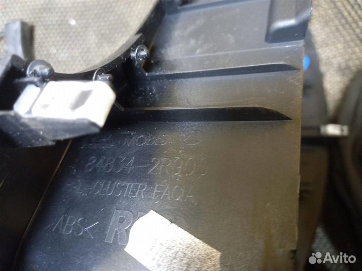 Консоль панели приборов Hyundai I30 FD