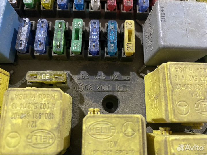 Блок предохранителей передний Mercedes W163