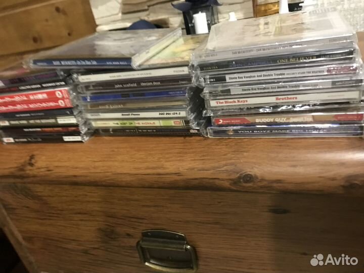 Продам фирменные cd диски