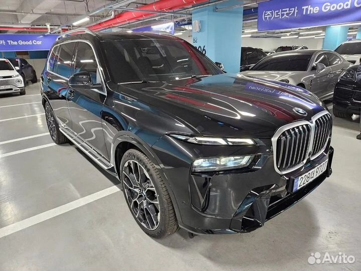 BMW X7 3.0 AT, 2023, 10 км