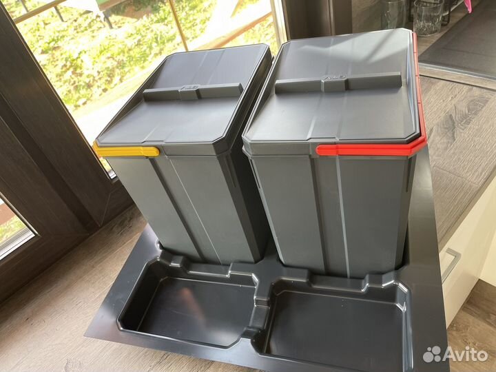 Мусорные ведра GTV