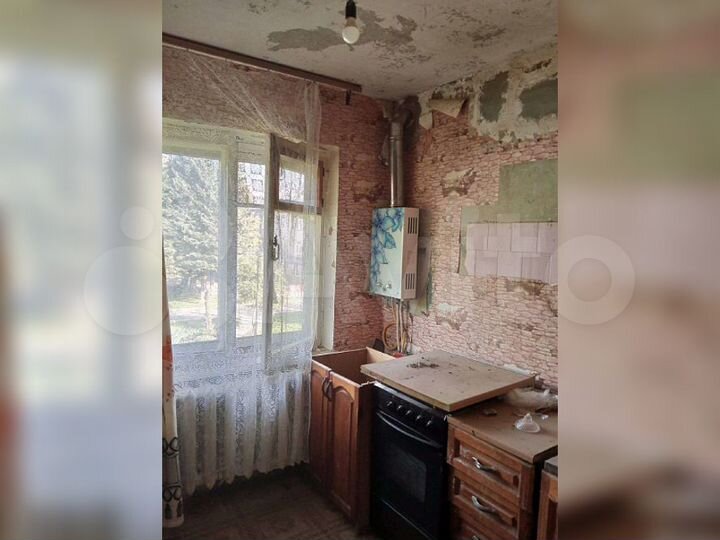 2-к. квартира, 39 м², 3/3 эт.