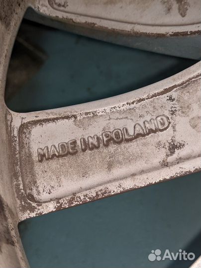 Оригинальные диски Audi A3 с резиной