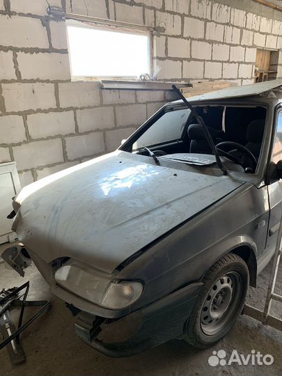 ВАЗ 2114 Samara 1.6 МТ, 2009, битый, 140 000 км