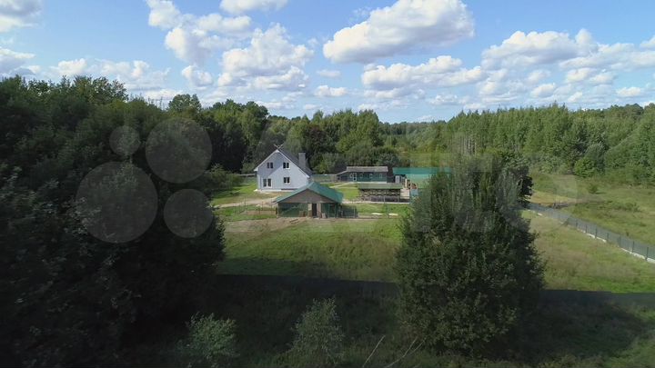 Дом 160 м² на участке 70 сот.