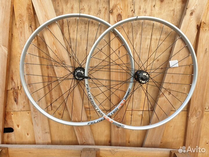 Колеса 29 дисковые тормоза трещетка, обода серебро