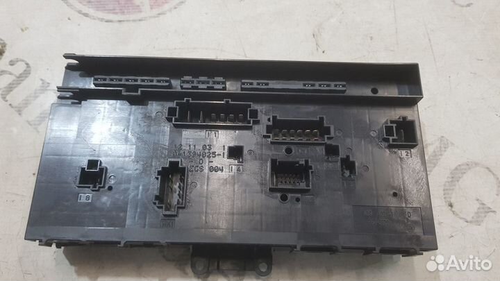 Блок предохранителей Mercedes - Benz w639 Viano V