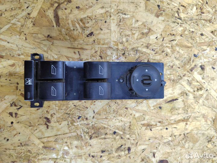Кнопки стеклоподьемника Ford focus 2 c-max