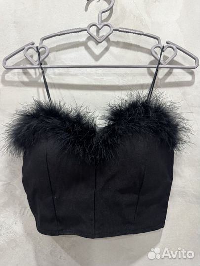 Топ с перьями