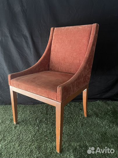 Полукресло