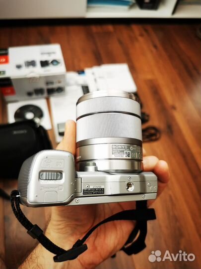 Цифровая камера Sony Alpha NEX-5n