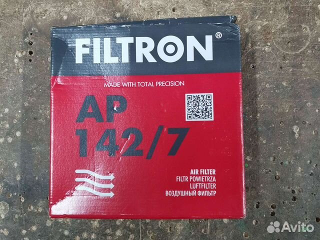 Воздушный фильтр Toyota