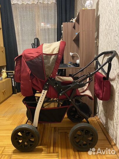 Прогулочная коляска