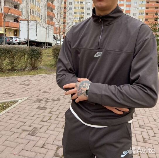 Спортивный костюм Nike