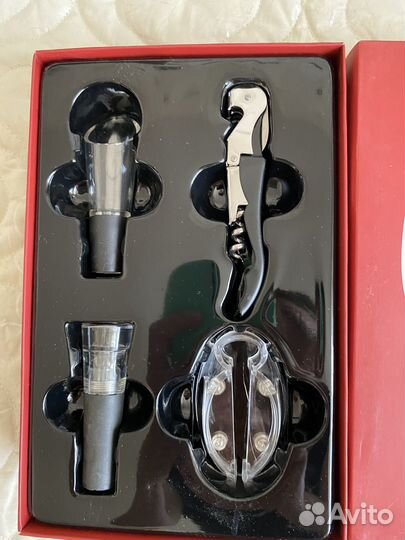 Набор для вина подарочный