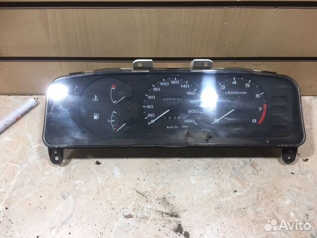 Щиток приборов нисан примьера п10