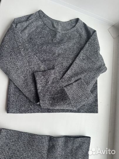 Спортивный костюм для фитнеса женский