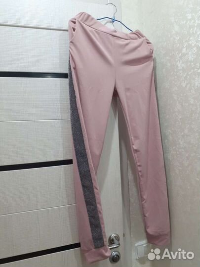 Спортивный костюм женский 44