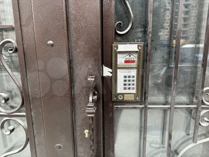 2-к. квартира, 74,6 м², 1/9 эт.