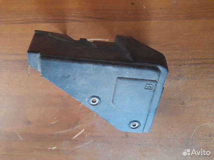 Корпус блока предохранителей renault megane 2