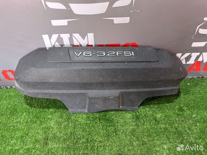 Декоративная крышка двигателя Audi A6 C6 Quattro