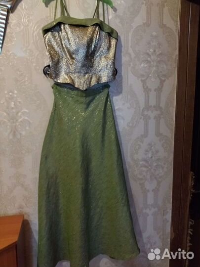 Платье праздничное