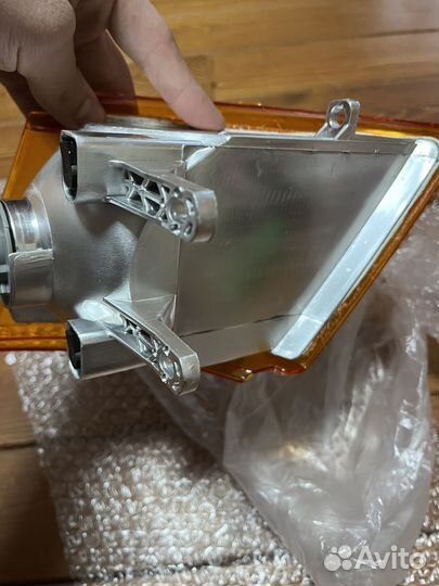 Оранжевые повортнтки bosch для ваз 2110-2112