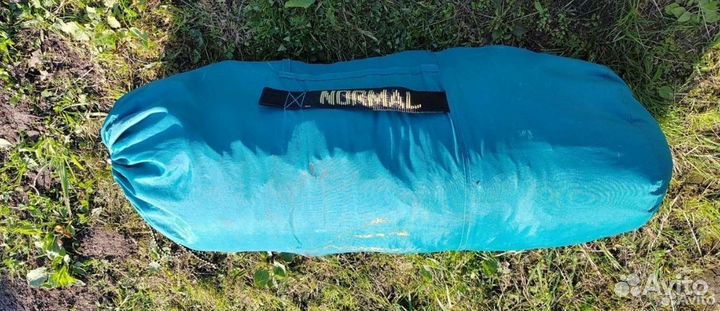 Палатка туристическая зимняя