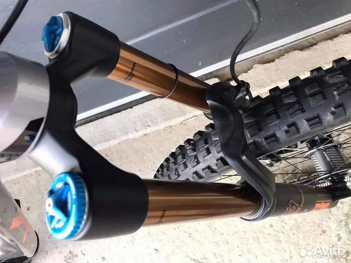 Горный велосипед YT Industries Capra CF PRO Race