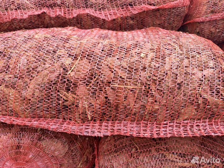 Кора лиственницы фр. 20-50 для ландшафта