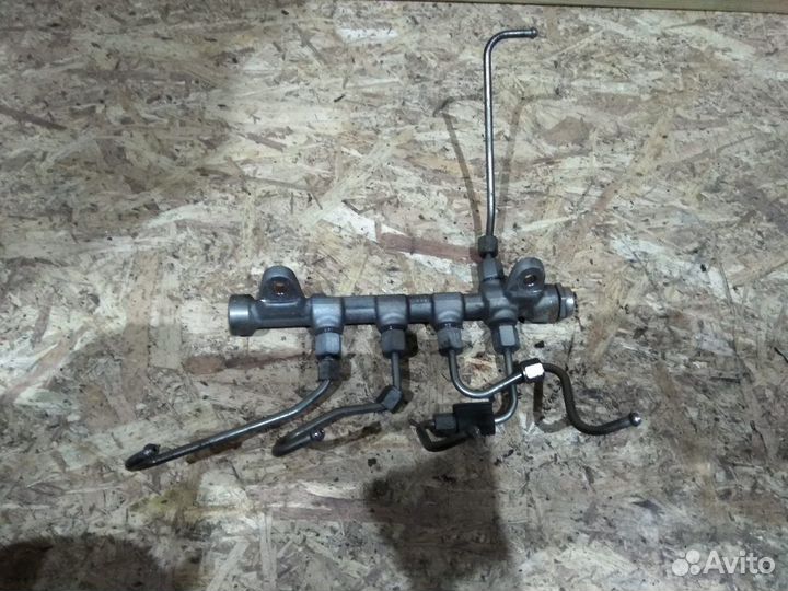 Топливная рампа 2.0 дизель Опель Инсигния