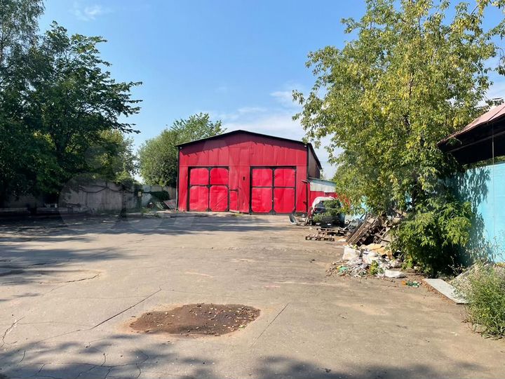 Здания до 2000м2 с землей 55 соток в собственности