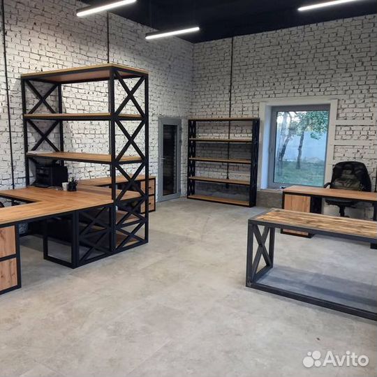 Офисная мебель стол