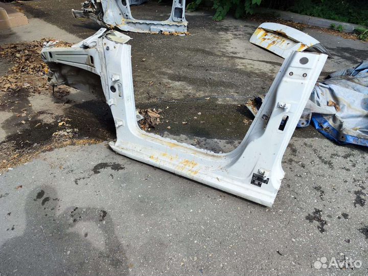 Порог левый проем двери стойка polo sedan