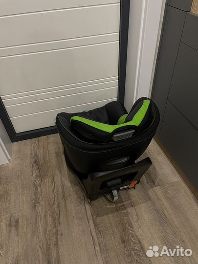 Детское автокресло