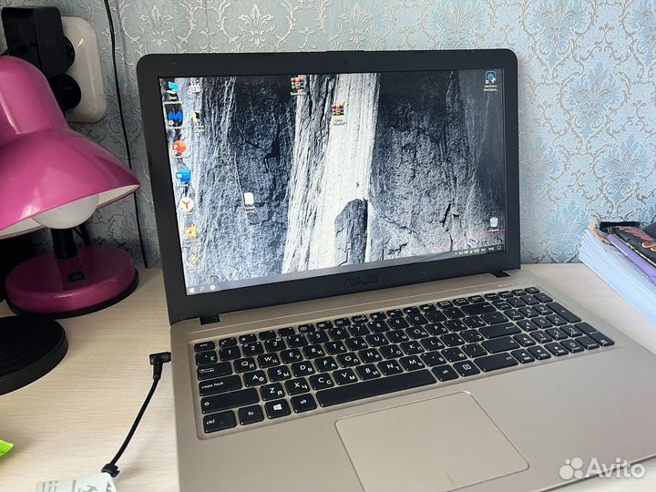 Ноутбук asus x540s