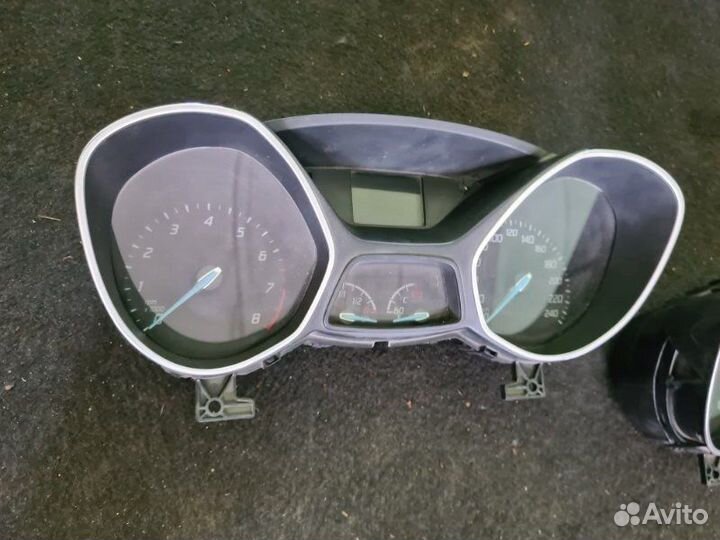 Панель приборов Ford Focus 3 1.6 2013