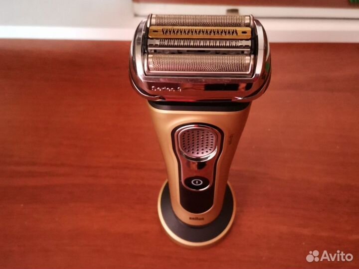 Електробритва Braun 9299s