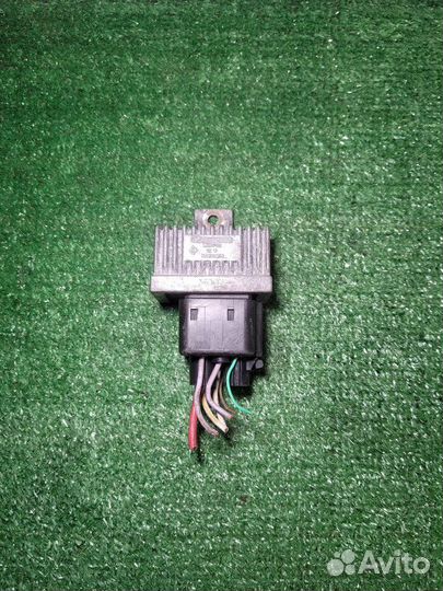 Реле свечей накала Renault Laguna