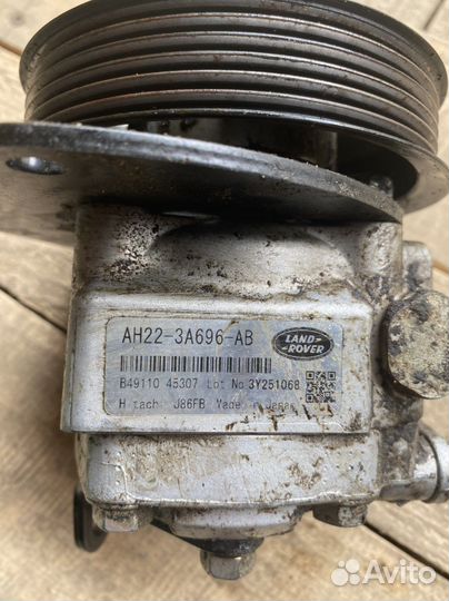 Насос гур на Land Rover Discoveri 4