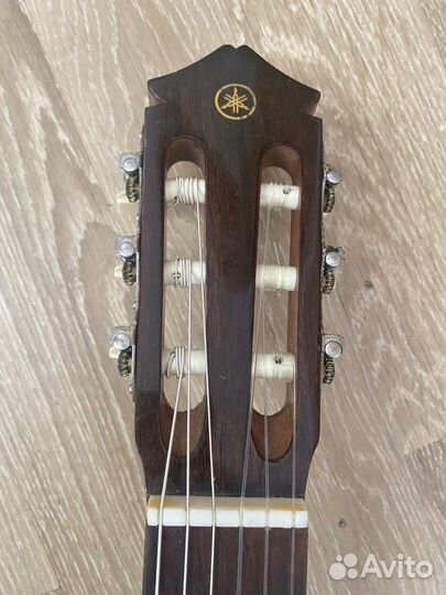 Классическая гитара Yamaha. Япония