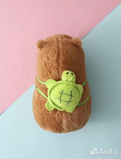 Мягкая игрушка капибара с рюкзаком