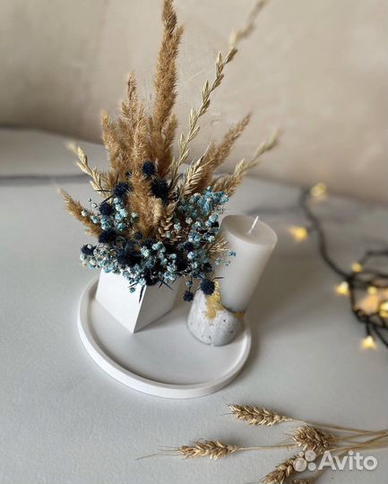 Композиции из сухоцветов